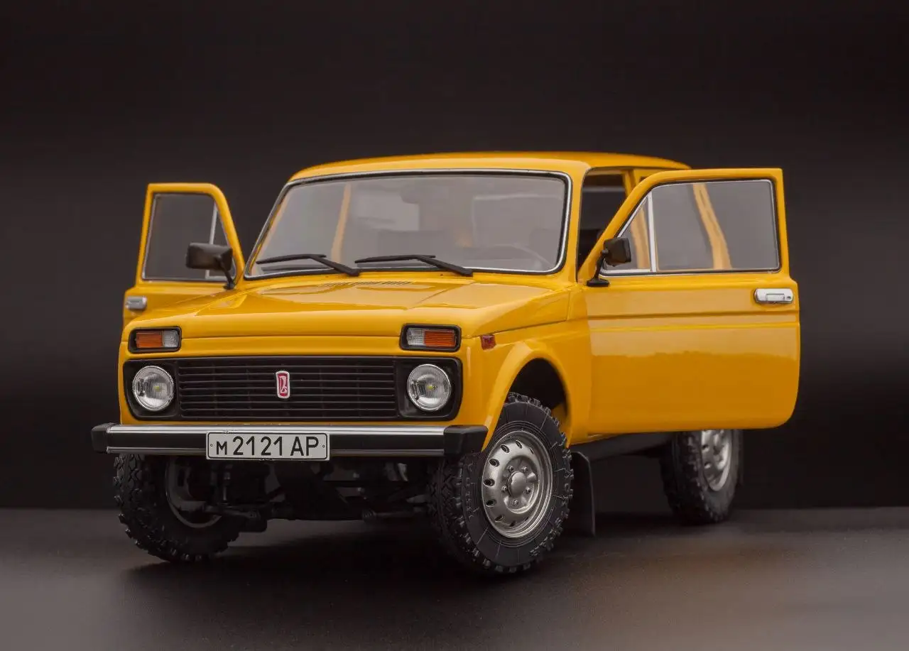 Продажа масштабной модели ВАЗ-2121 Лада Нива 1/18 - Модели (Хобби и отдых) в Челябинск