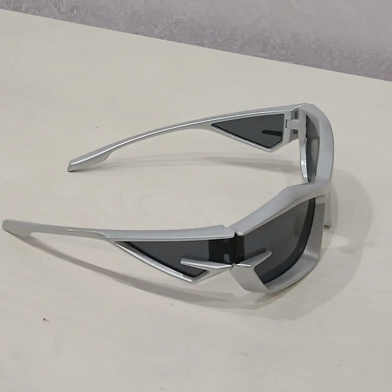 Солнцезащитные очки - Барахолка в Челябинск