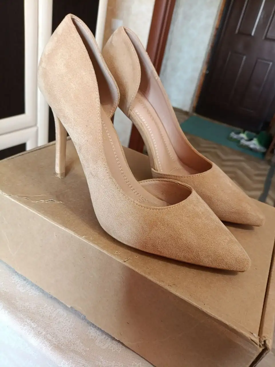 Продажа новых туфель - Обувь (Одежда) в Челябинск