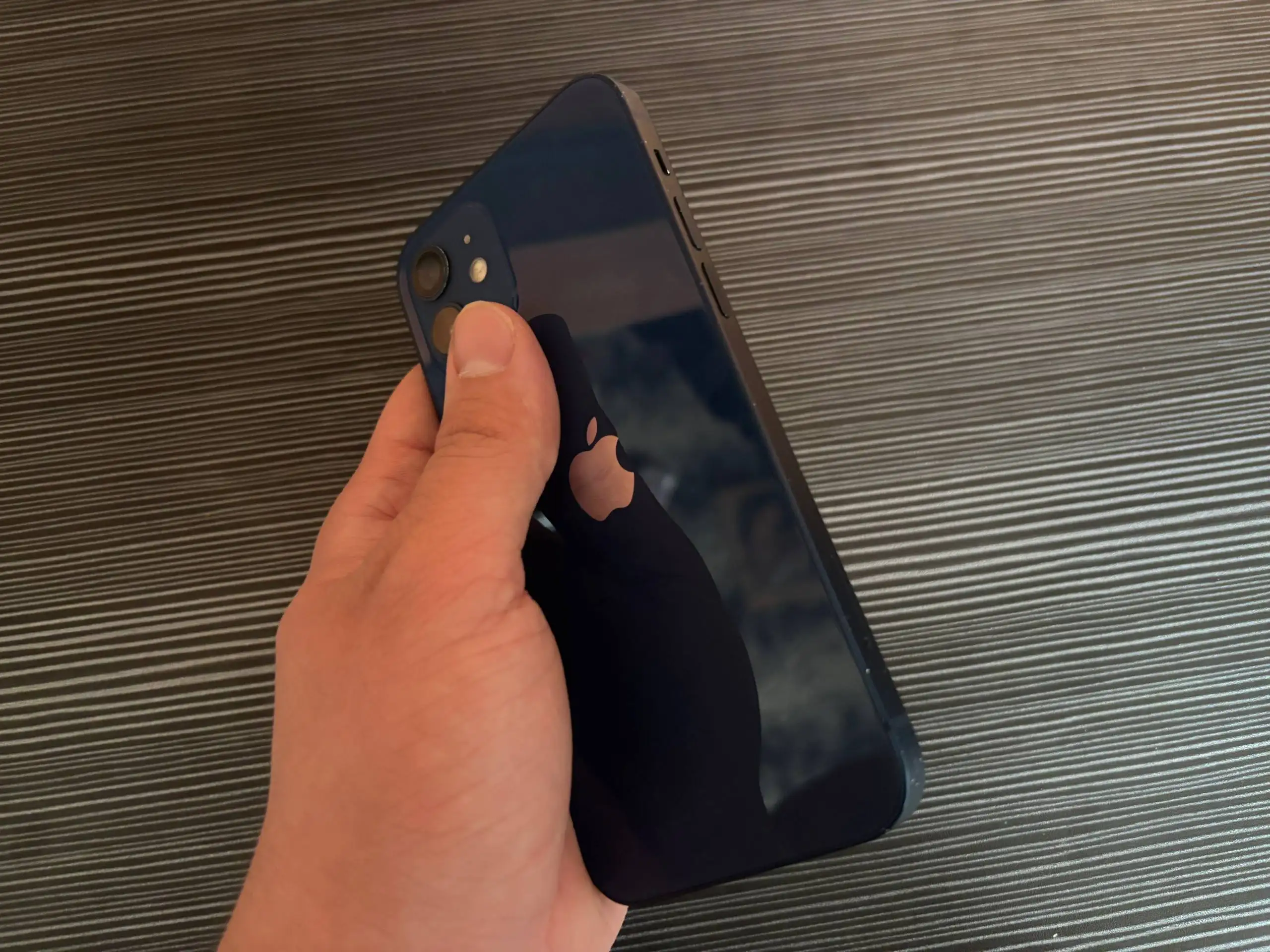 Продам iPhone 12 64ГБ - Телефоны (Электроника) в Челябинск