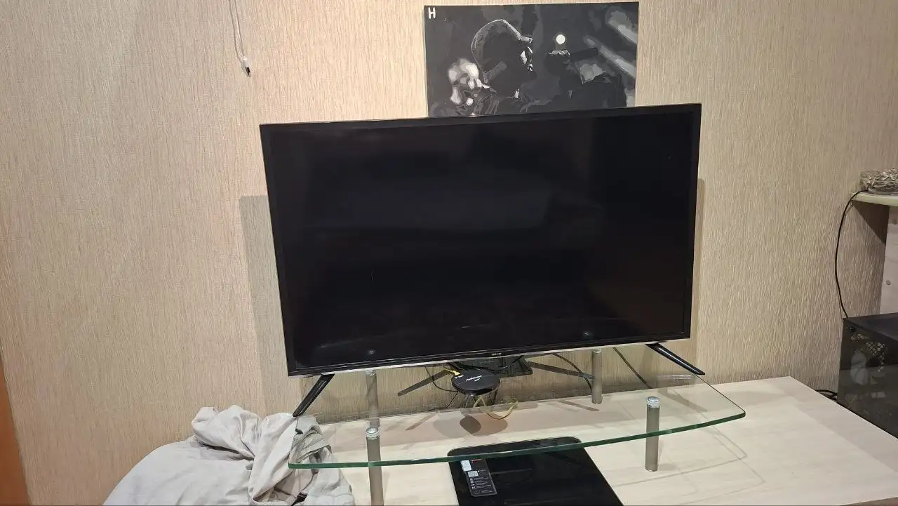 Продам сломанный телевизор 40 дюймов - Телевизоры (Электроника) в Челябинск