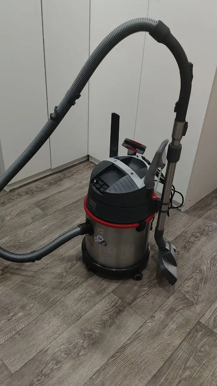 Продам моющий пылесос Thomas prestige 20s aquafilter - Барахолка в Челябинск