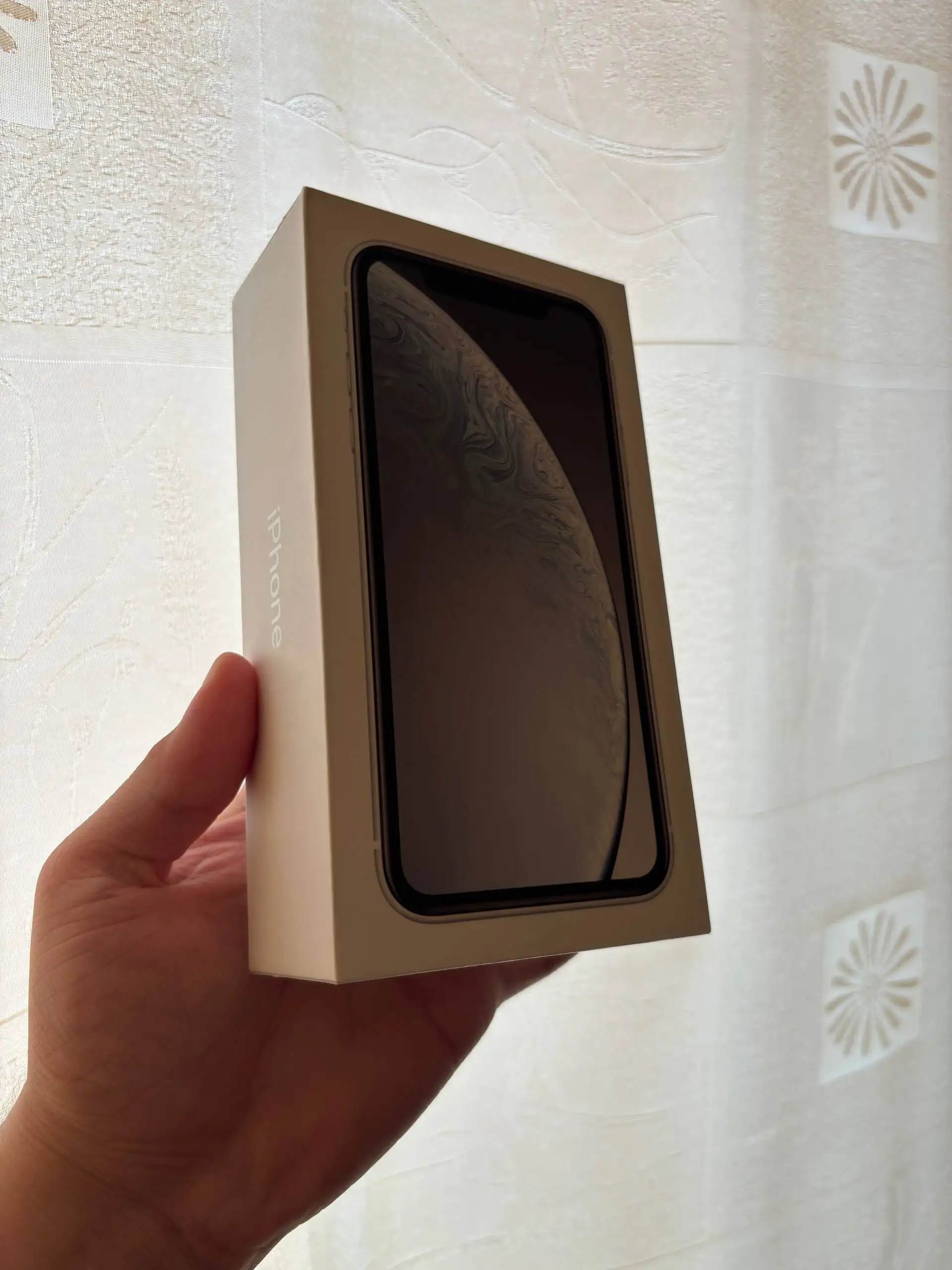 Продам айфон xr 64гб в отличном состоянии - Смартфоны (Электроника) в Челябинск