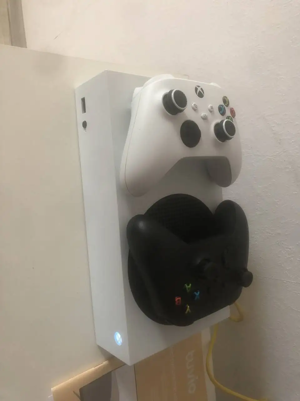 Xbox Series S 512GB с двумя геймпадами - Игровые консоли (Электроника) в Челябинск