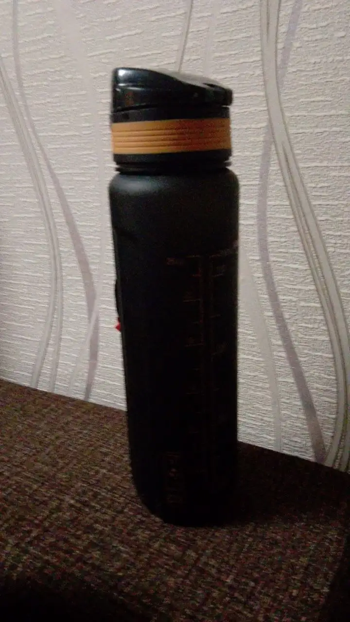 Продам спортивный стакан 900 мл - Барахолка в Челябинск