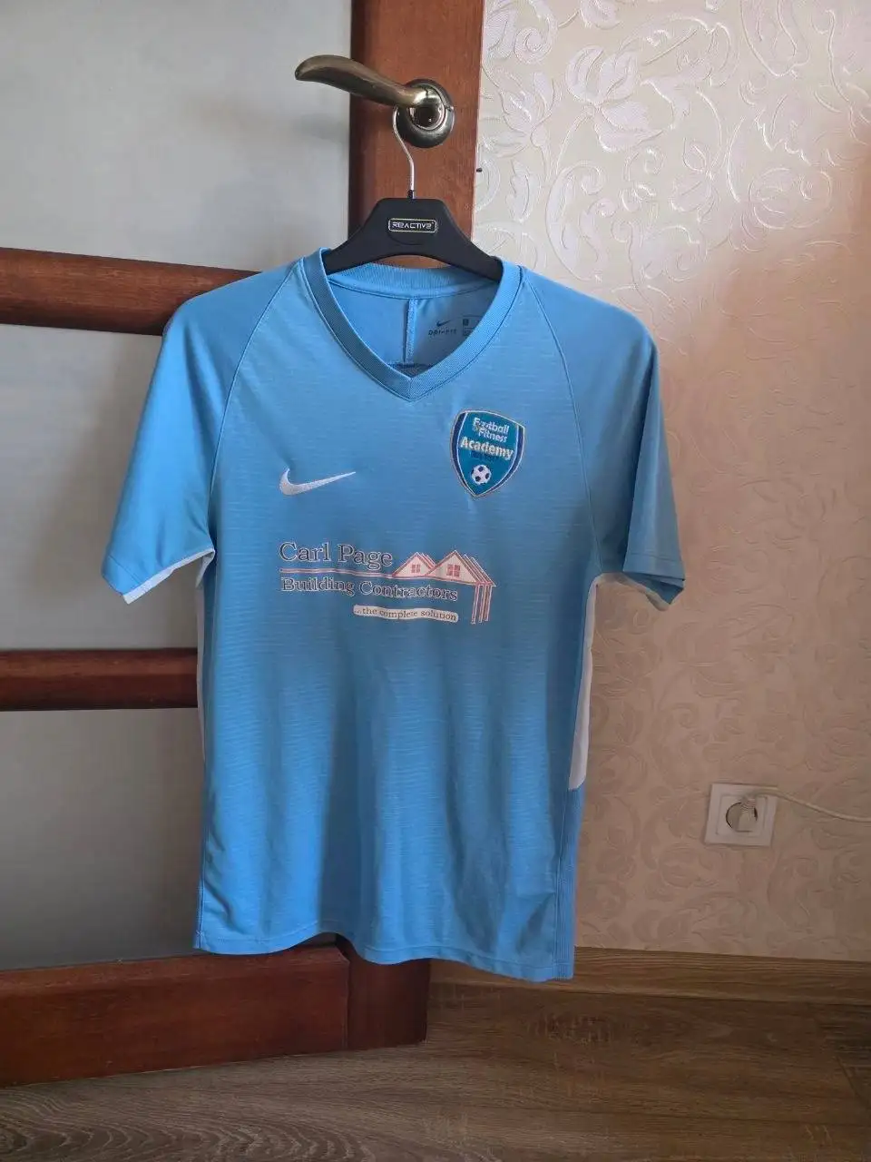 Продажа одежды и обуви: кроссовки Puma, поло Zara, Primemark, джерси Nike - Одежда в Челябинск