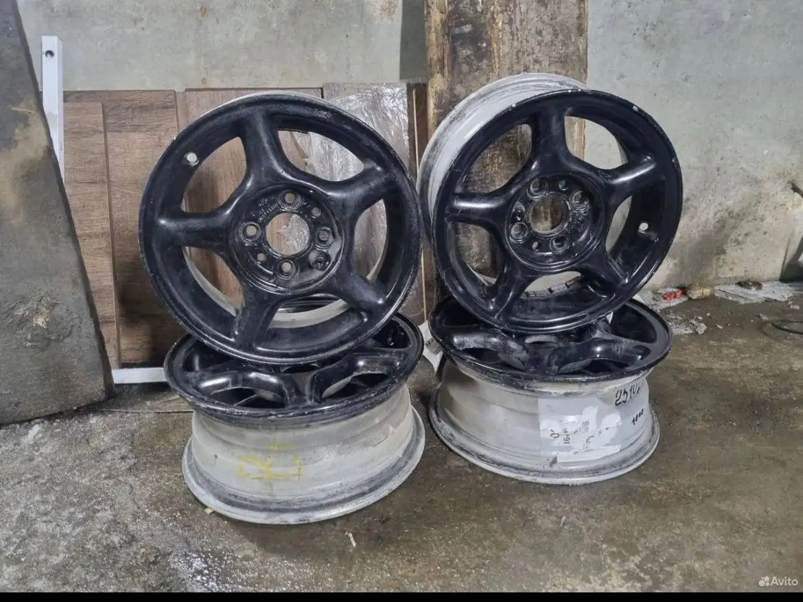 Колеса на ВАЗ в сборе с резиной - Запчасти (Авто) в Челябинск