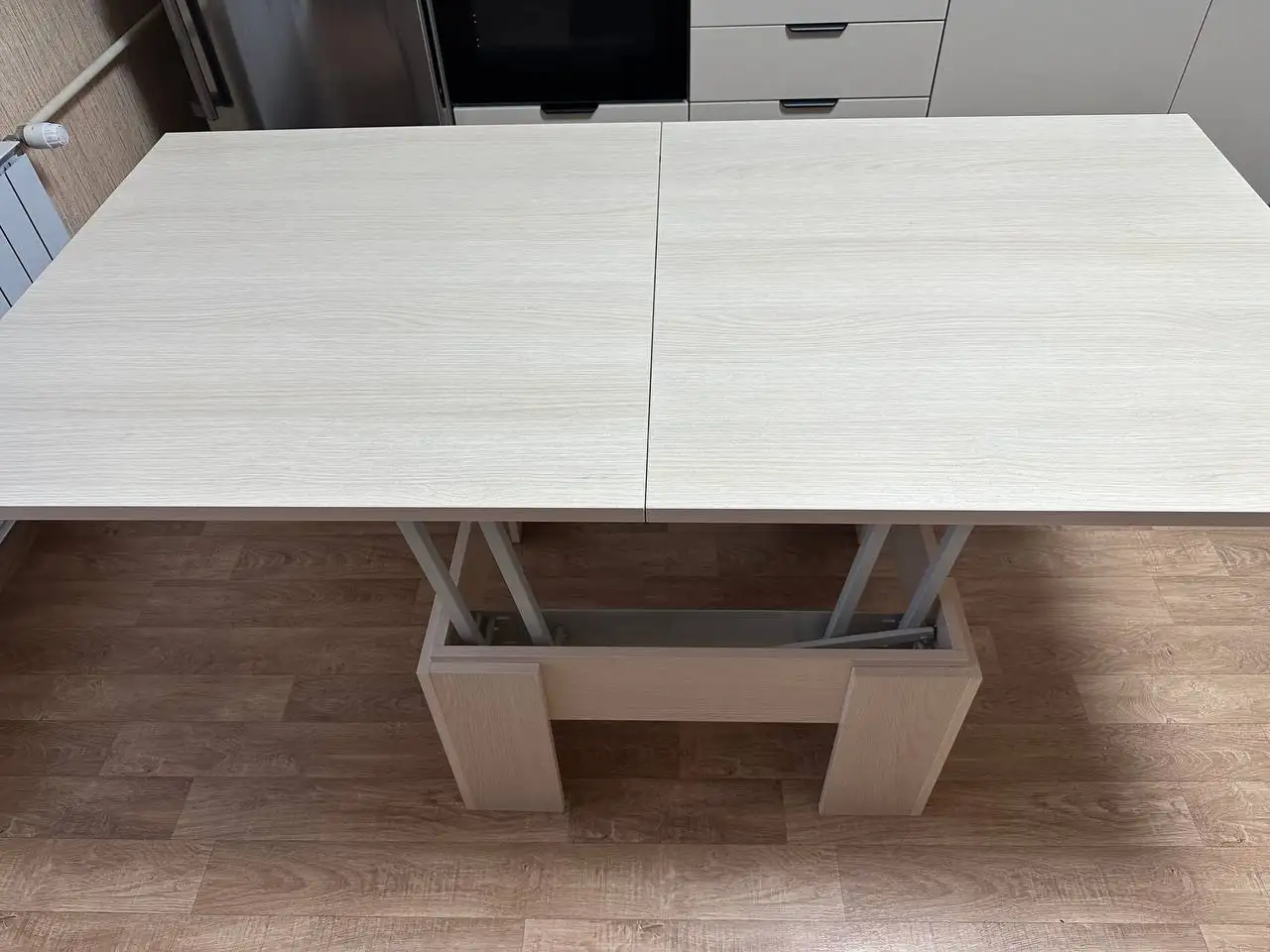 Стильный журнальный столик для современного интерьера - Мебель (Для дома и дачи) в Челябинск