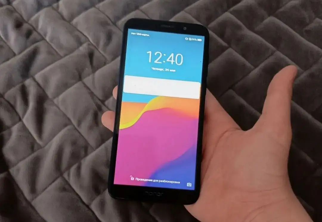 Продам заблокированный Honor 7C - Смартфоны (Электроника) в Челябинск