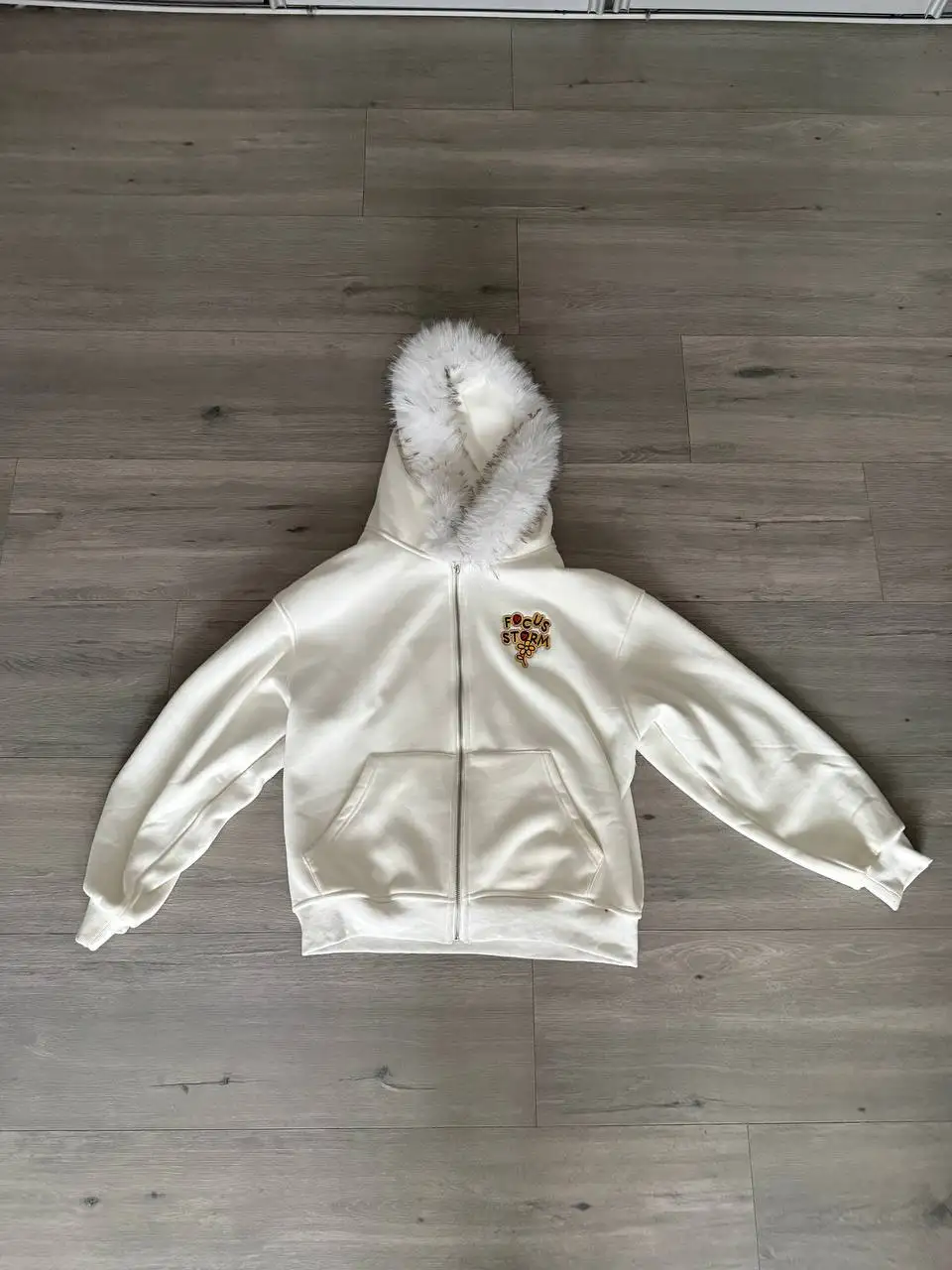 Продажа худи - Одежда в Челябинск