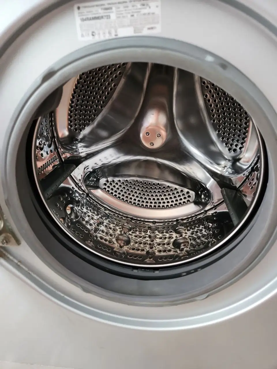 Стиральная машина LG F1058ND5 - Крупная бытовая техника (Электроника) в Челябинск