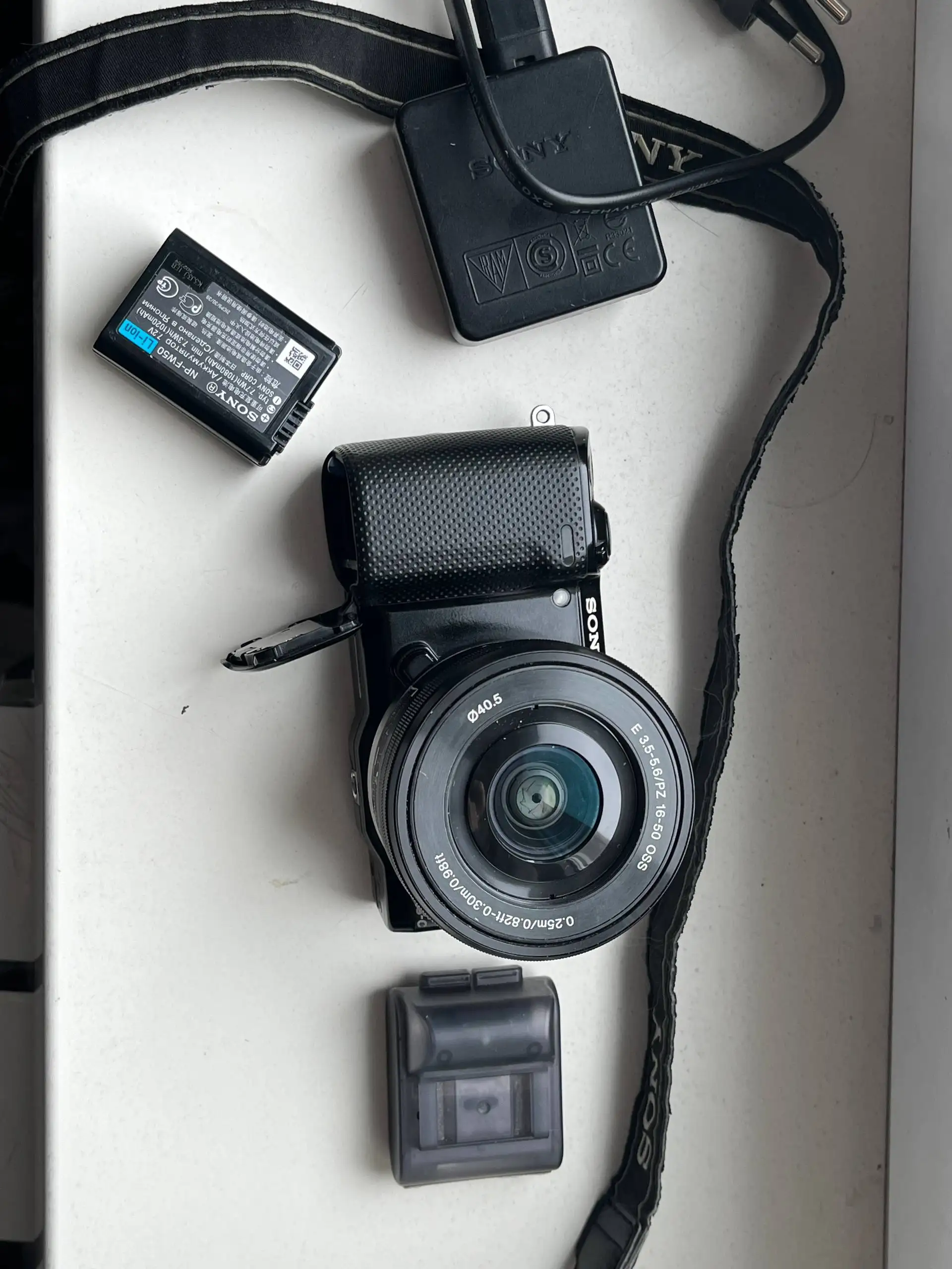 Фотоаппарат Sony Nex 5R + Kit объектив - Фототехника (Электроника) в Челябинск