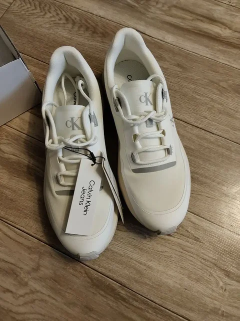 Кроссовки Calvin Klein новые - частное объявление в Челябинск
