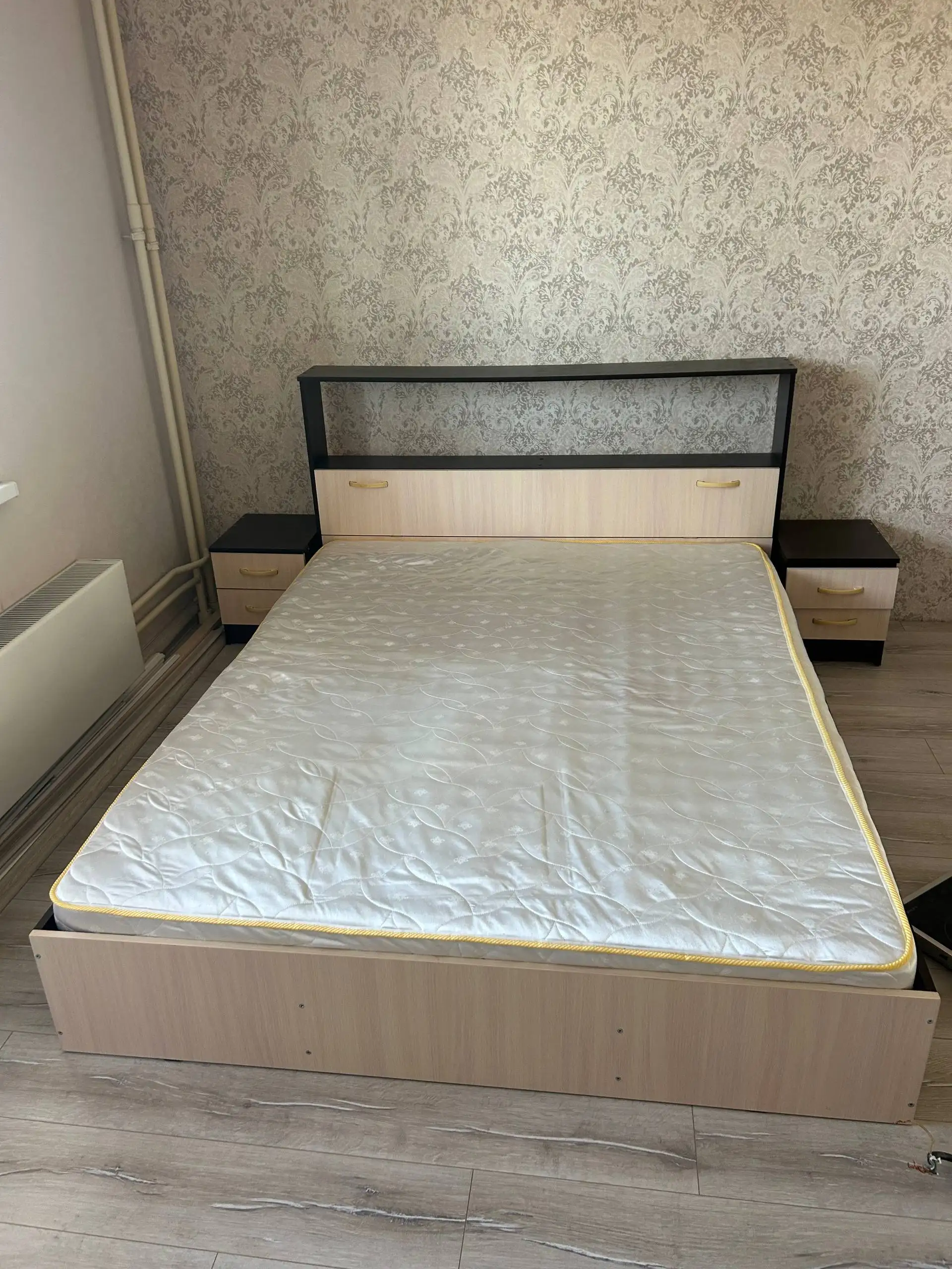 Спальный гарнитур бесплатно - Барахолка в Челябинск