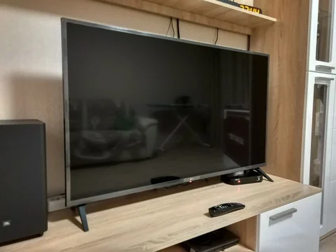 Телевизор LG 50UM7300 4K Ultra HD - Мониторы в Челябинск