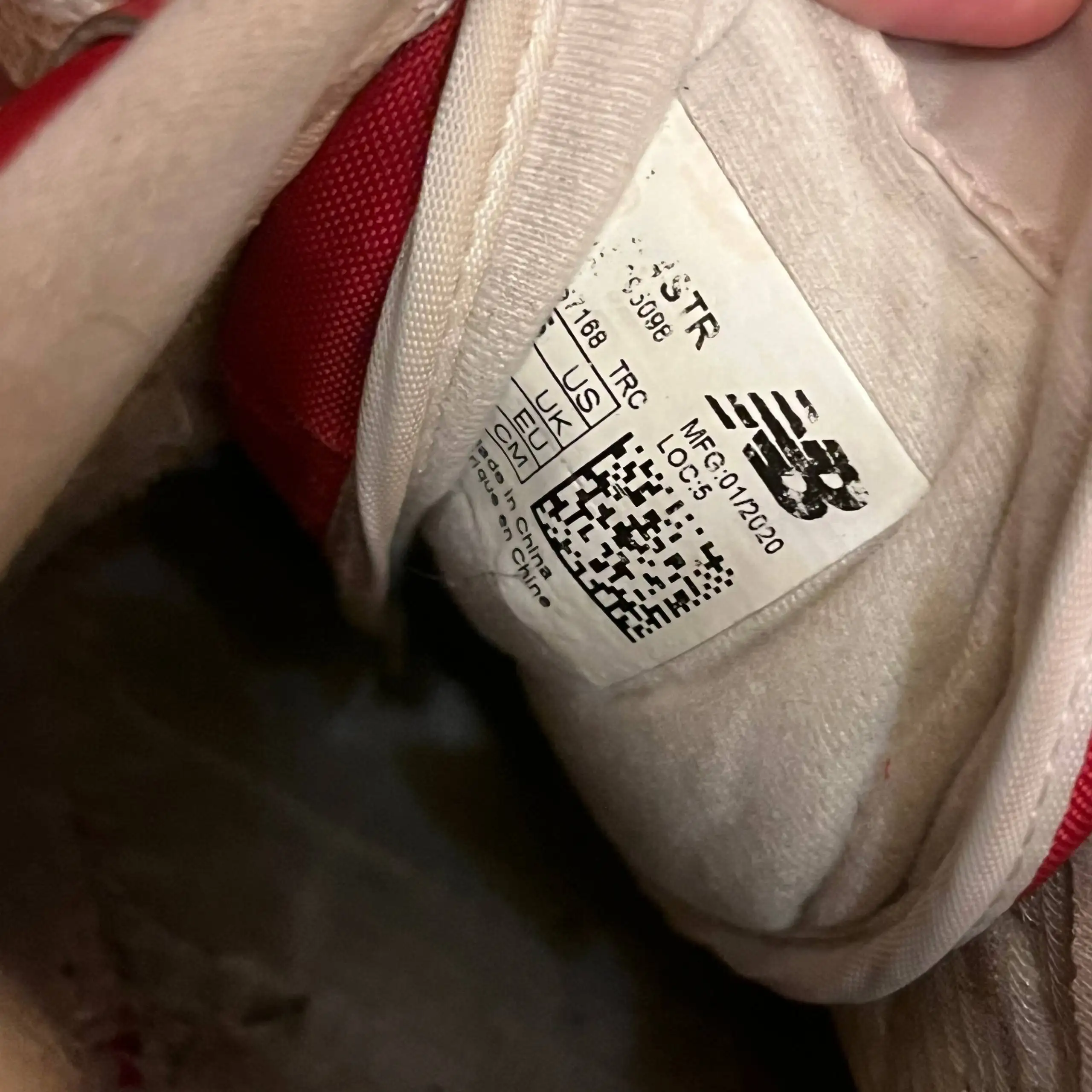 Продам кроссовки New Balance 574 оригинал - Обувь (Одежда) в Челябинск