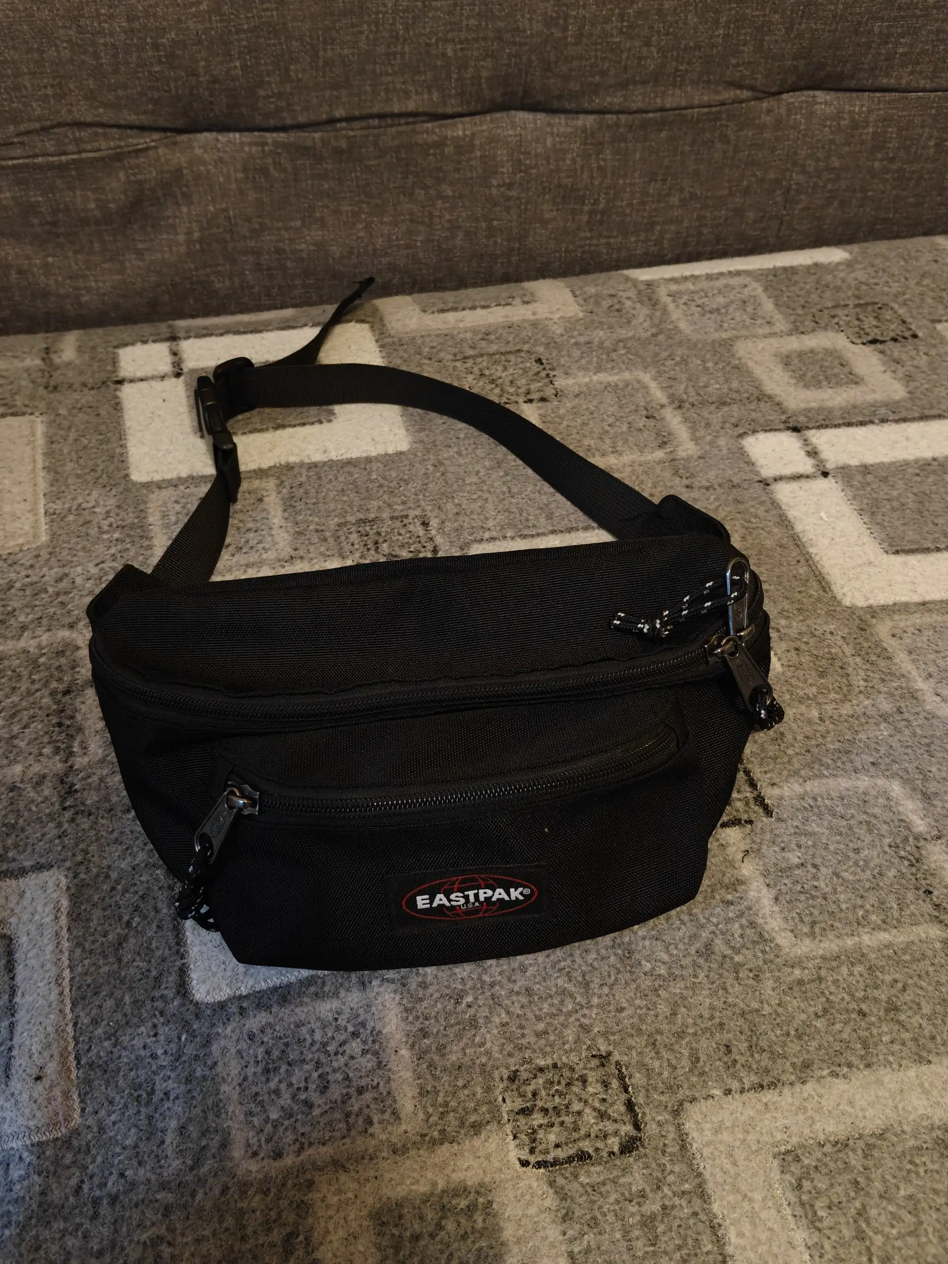 Продам сумку Eastpak - Сумки (Одежда) в Челябинск