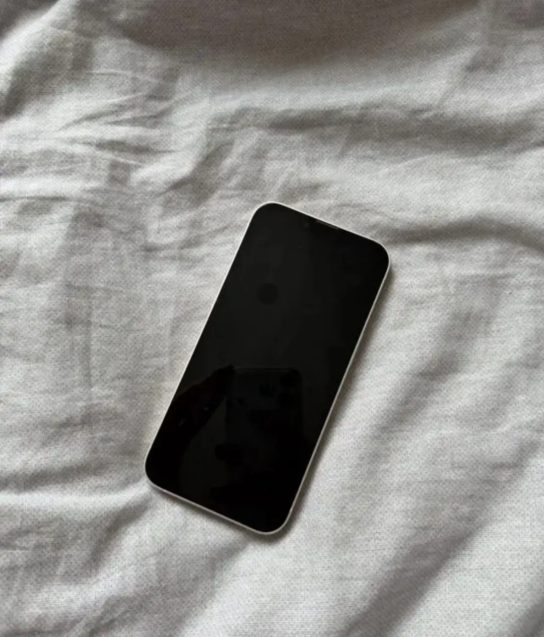 Продажа iPhone 13 - Смартфоны и телефоны (Электроника) в Челябинск