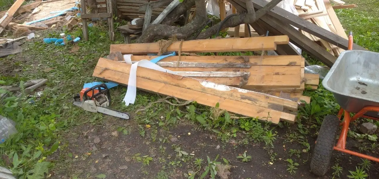 Дрова даром после демонтажа бани - Дрова (Барахолка) в Челябинск