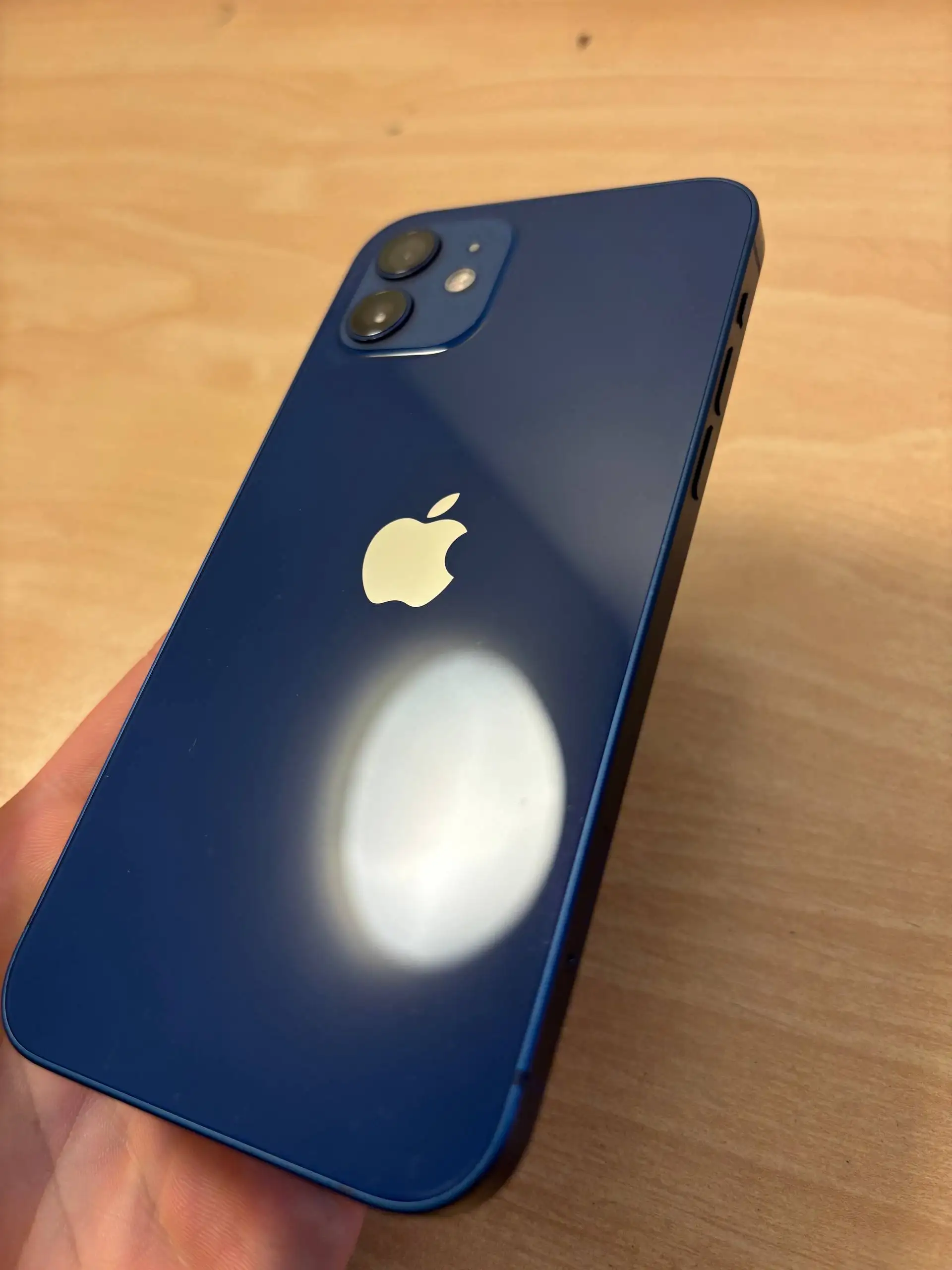 Продам iPhone 12 синий - Мобильные телефоны (Электроника) в Челябинск