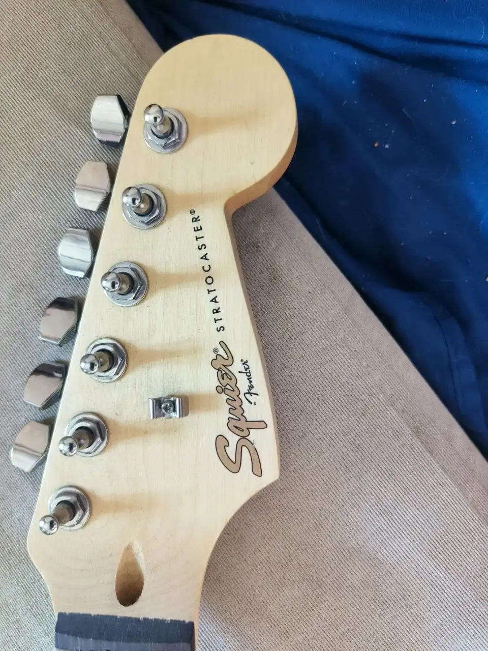 Fender Squir mm Stratocaster - Музыкальные инструменты (Хобби и отдых) в Челябинск