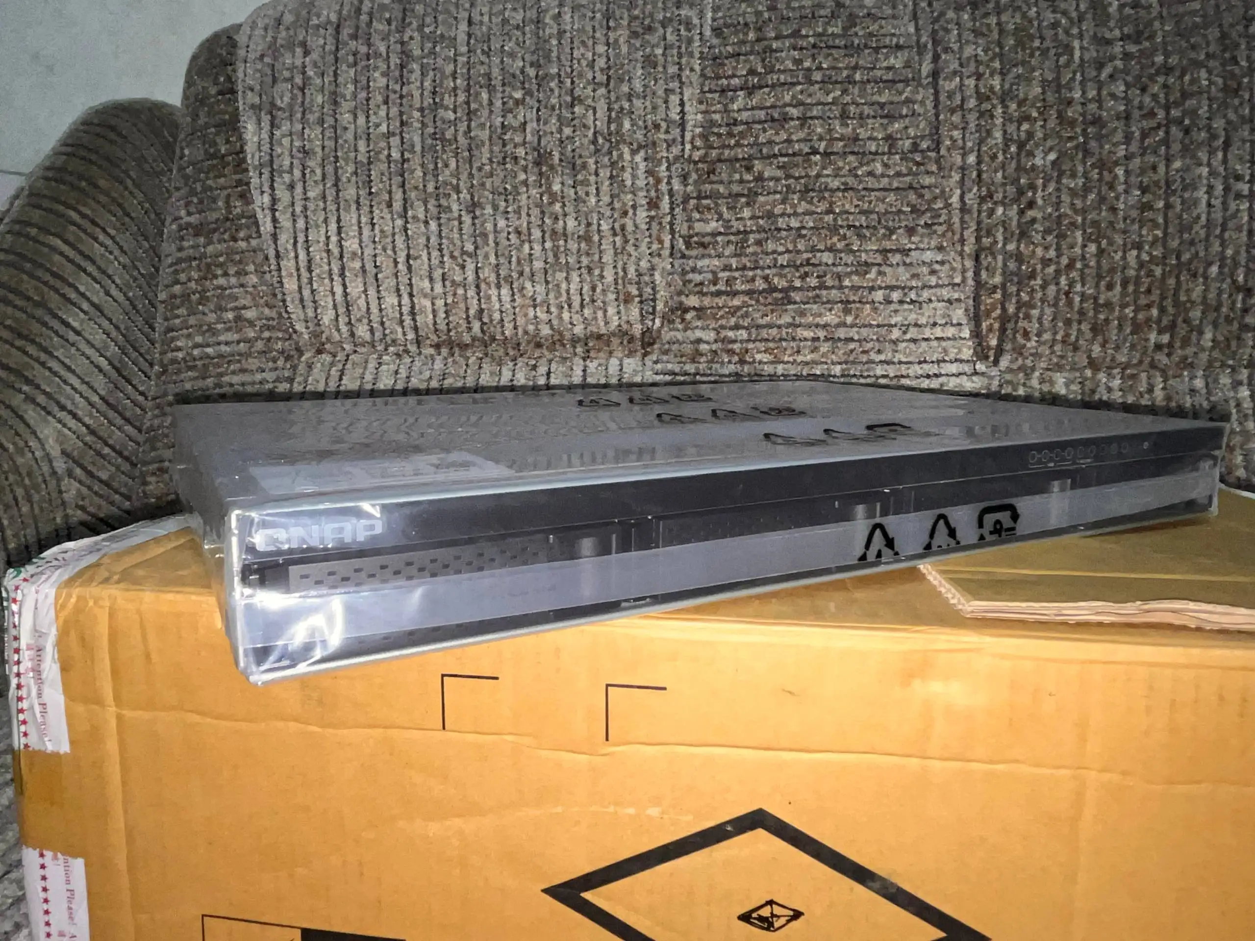 Продам сетевое хранилище Synology (DS420j) Intel Celeron N5095, 8 ГБ, 4 bay - Электроника в Краснодар