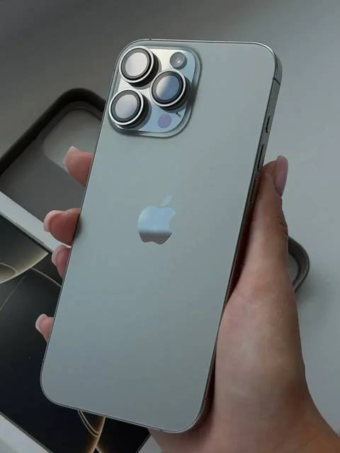 iPhone 16 Pro Max 1TB - Компьютеры в Челябинск