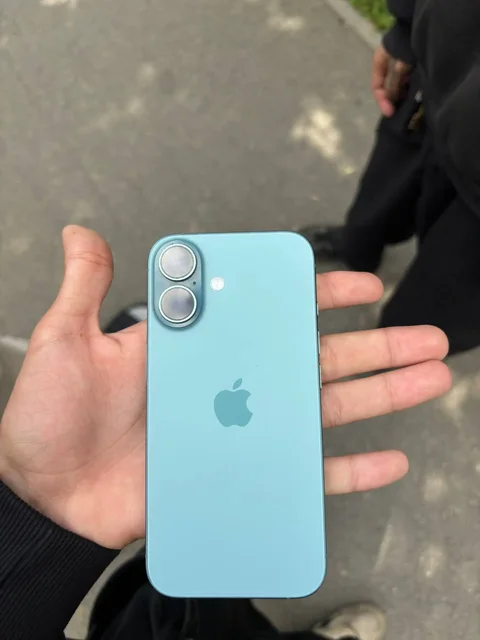16 iPhone 92% в идеальном состоянии - Вейп и аксессуары в Челябинск