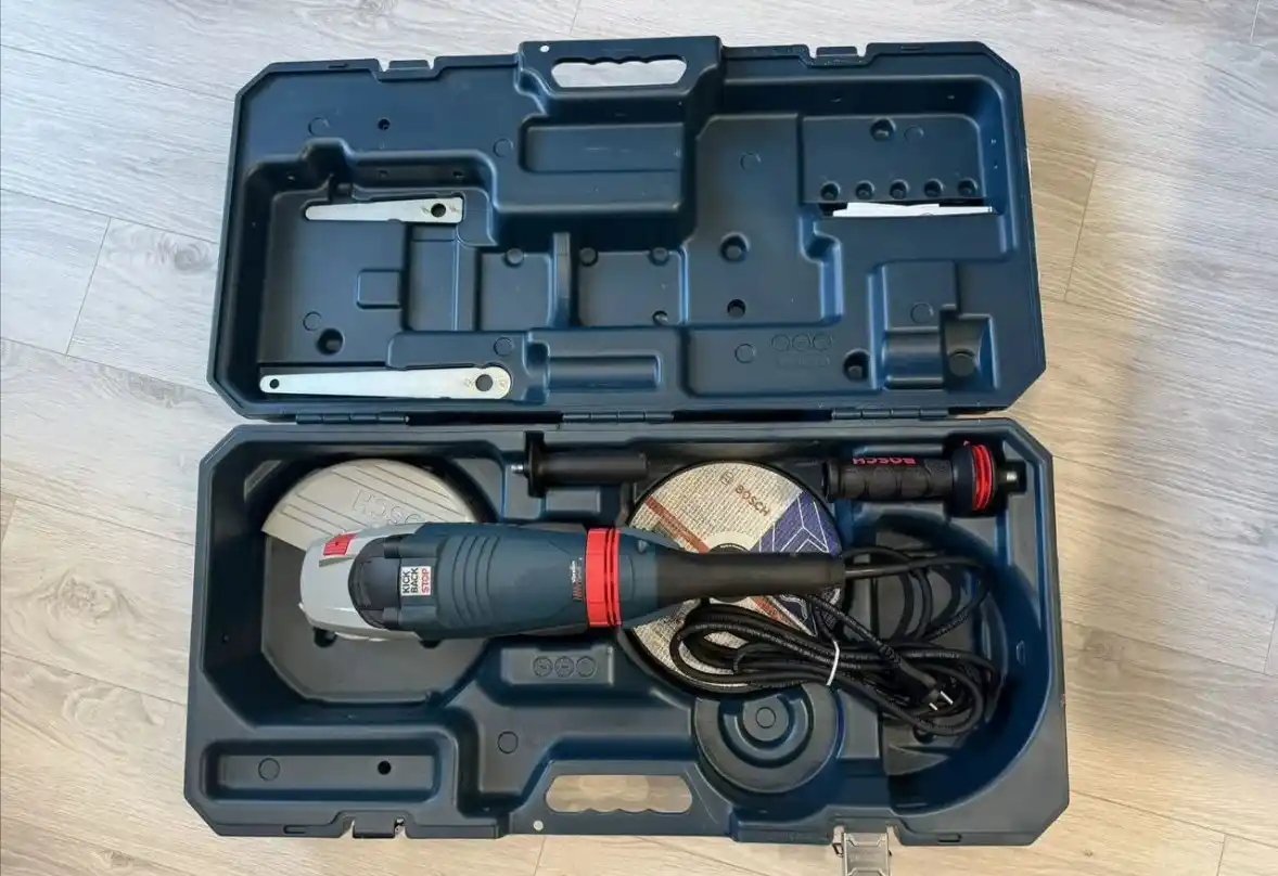 Продам УШМ Bosch GWS 24-230 LVI - Оборудование в Симферополь