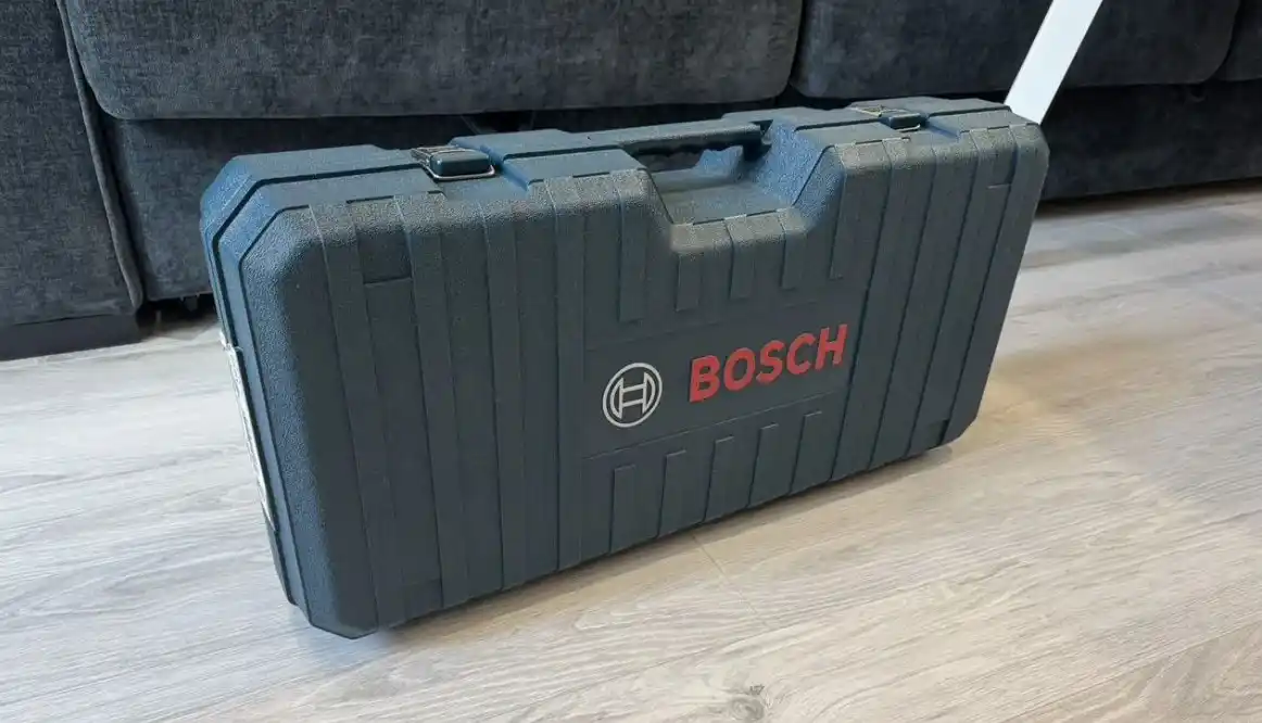 Продам УШМ Bosch GWS 24-230 LVI