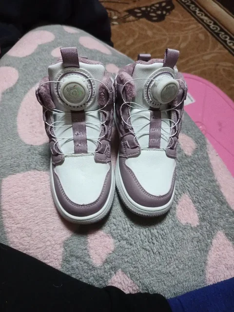 Продам детские утеплённые кроссовки размер 29 - Одежда в Симферополь