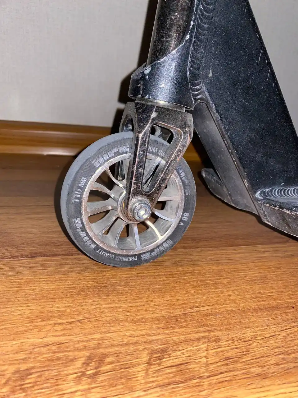 Продажа колес для самокатов и велосипедов