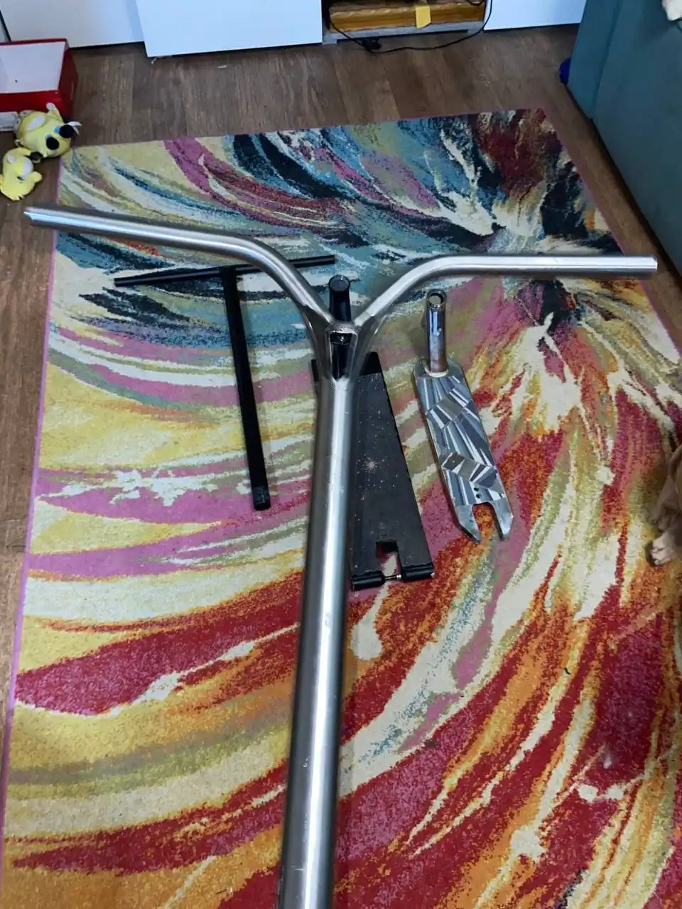 Продам запчасти для самокатов и велосипедов