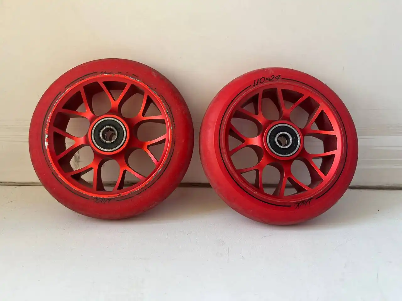 Продажа самоката с аксессуарами в Тюмени