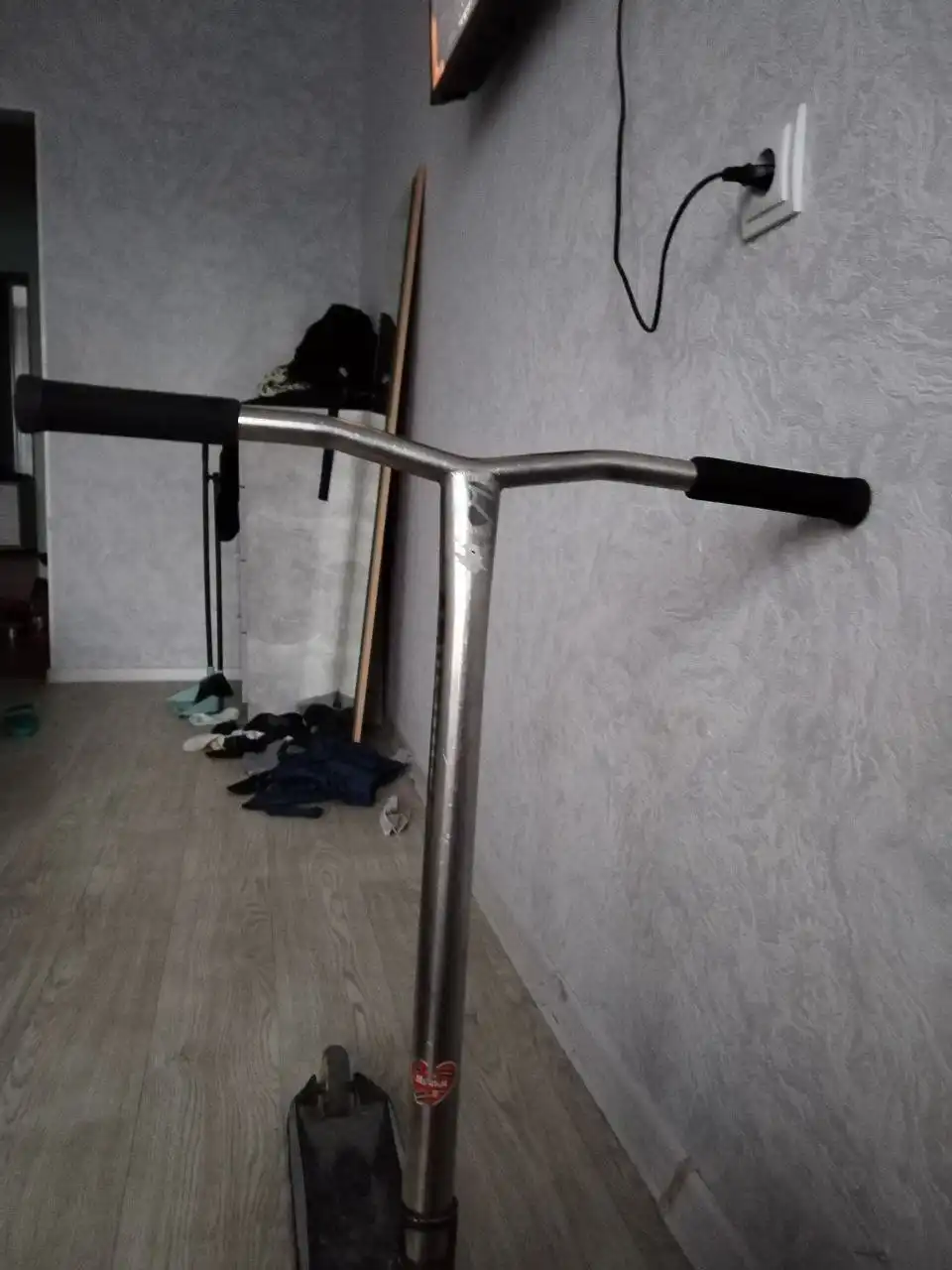 Руль спутник атлас с треской в ручке