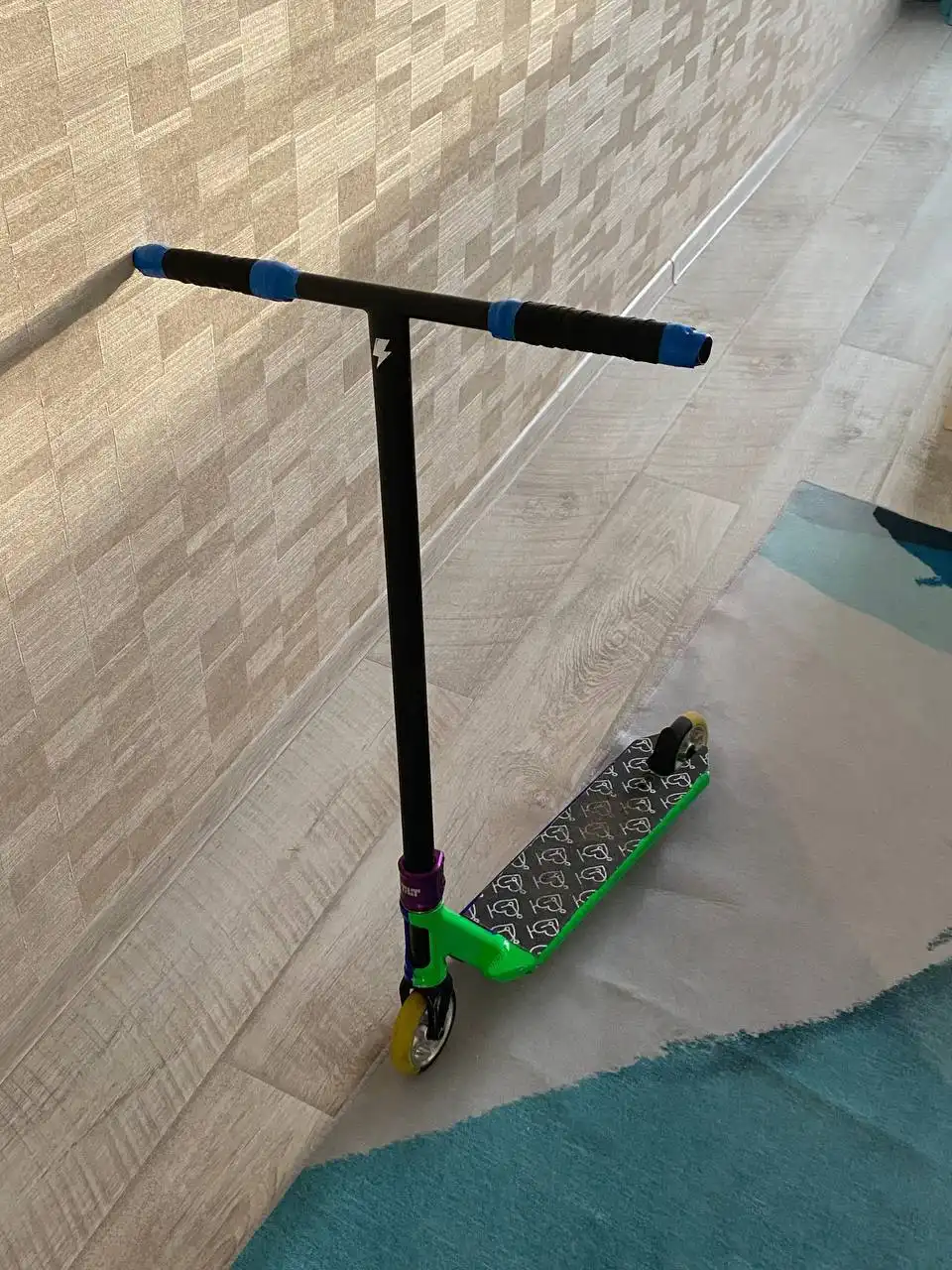 Продам самокат - Самокаты (Барахолка) в Тюмень