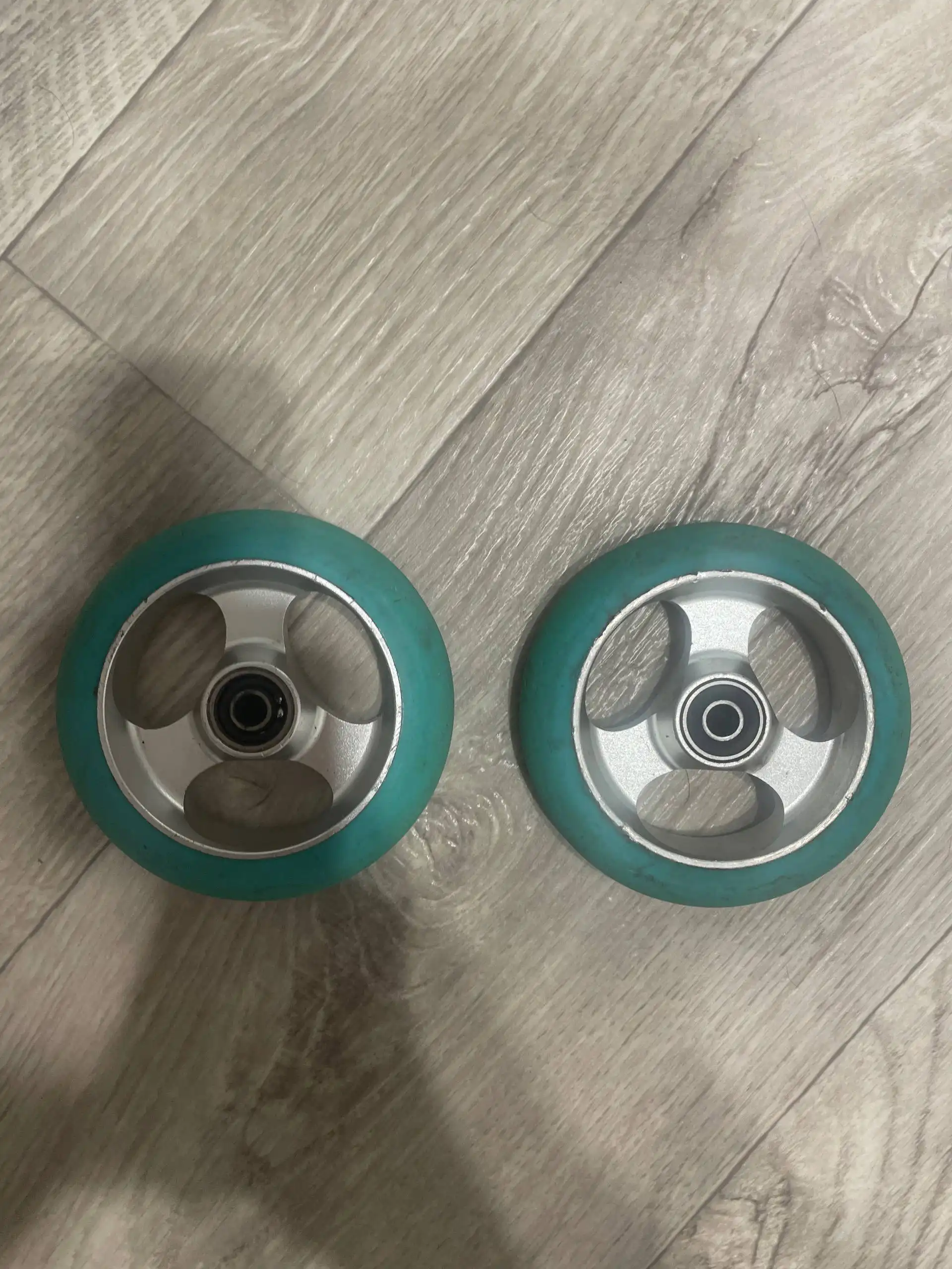 Самокаты и велосипеды с запчастями - Барахолка в Тюмень