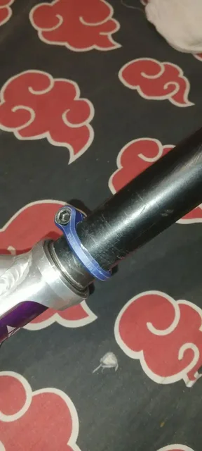 Продажа зажимов для сильфа самоката - Запчасти в Тюмень