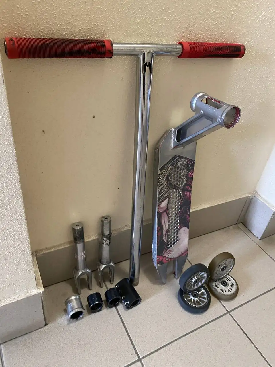 Продажа деталей для самокатов и велосипедов - Запчасти для самокатов и велосипедов (Барахолка) в Тюмень