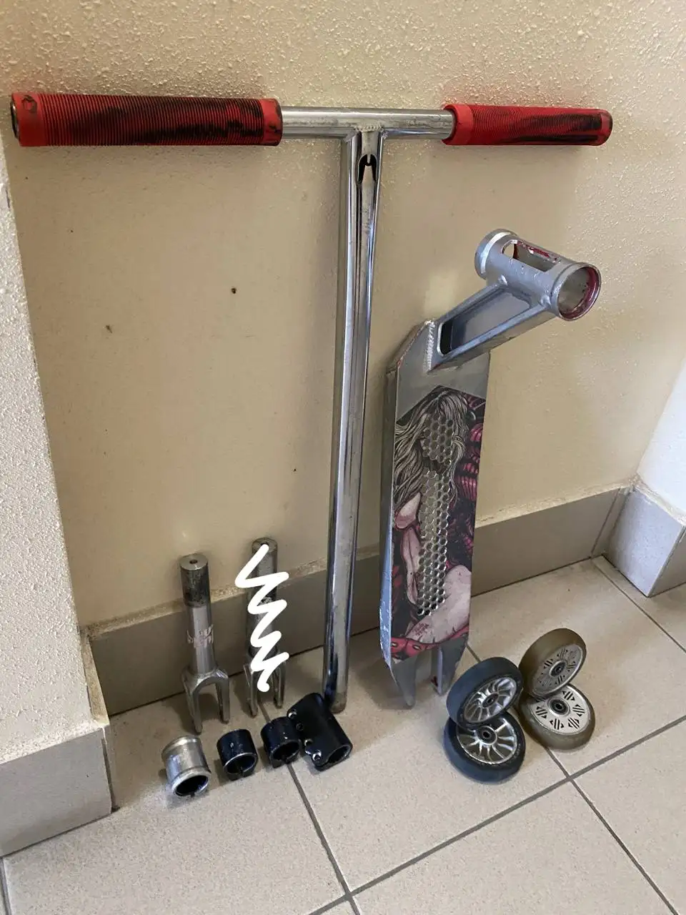 Продам детали для самокатов и велосипедов - Запчасти (Барахолка) в Тюмень