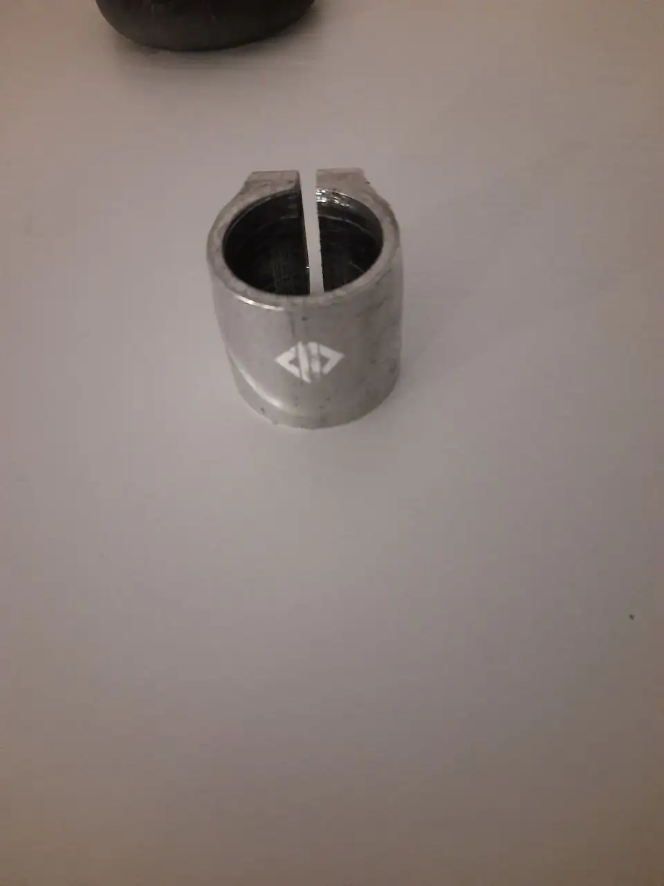 Зажим для самоката/велосипеда - Запчасти в Тюмень