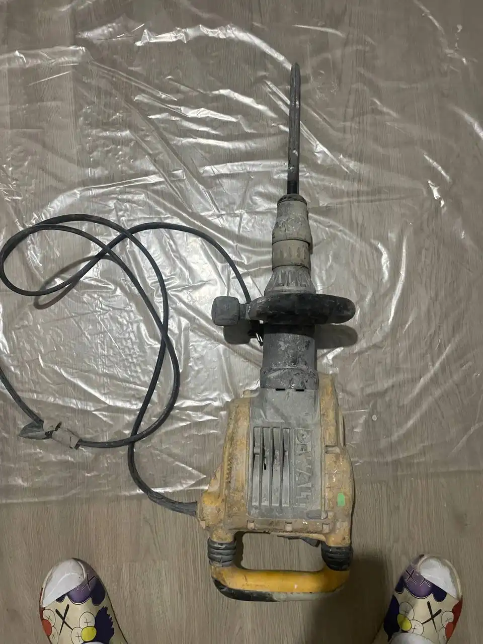 Продажа отбойника Dewalt