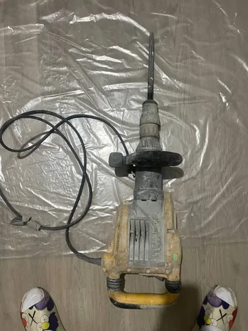 Продажа отбойника Dewalt - Оборудование в Нижний Новгород