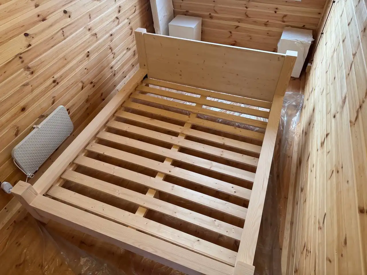 Мебель из массива