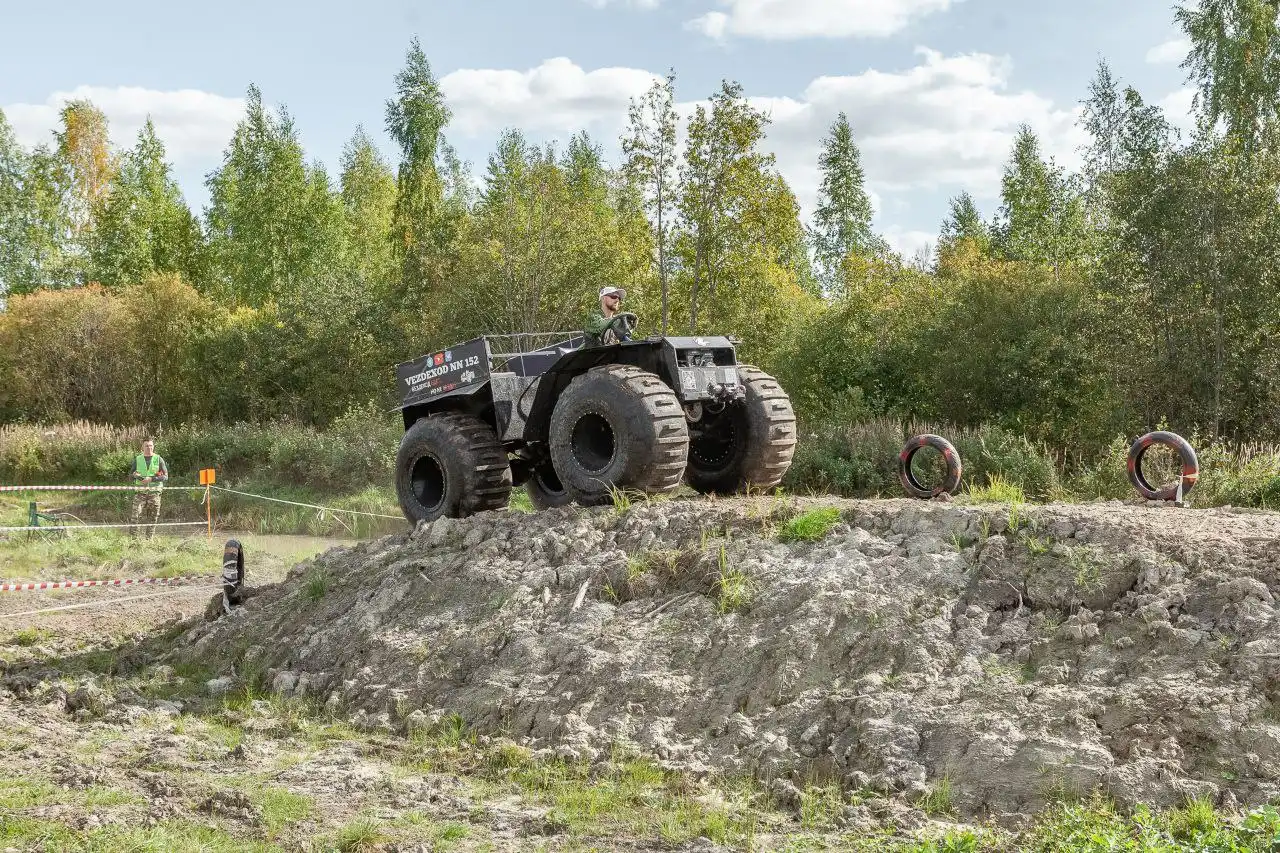 Продается вездеход 2025 года с ПСИ и лебедкой