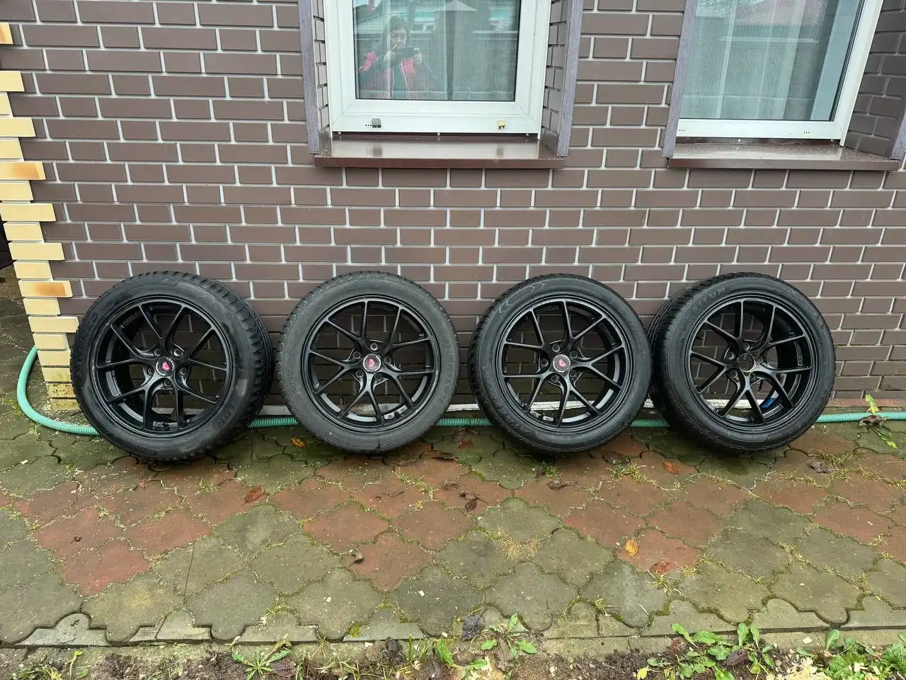 Продажа комплекта летних колес в сборе б/у