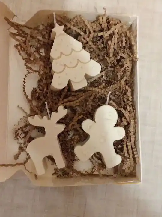 Новогодние свечи ручной работы