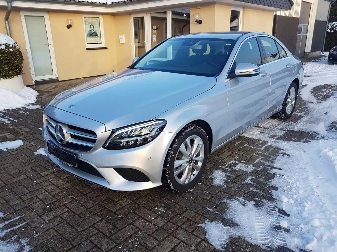 Mercedes-Benz C 180 2020 года - Авто в Улан-Удэ