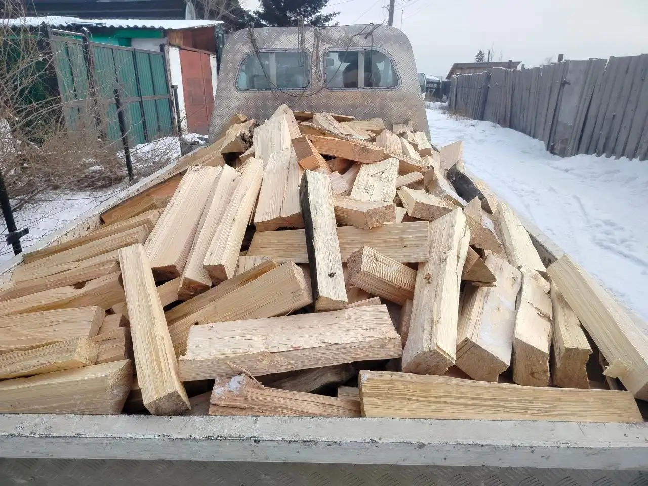 Колотые дрова из сосны - Дрова (Для дома и дачи) в Улан-Удэ