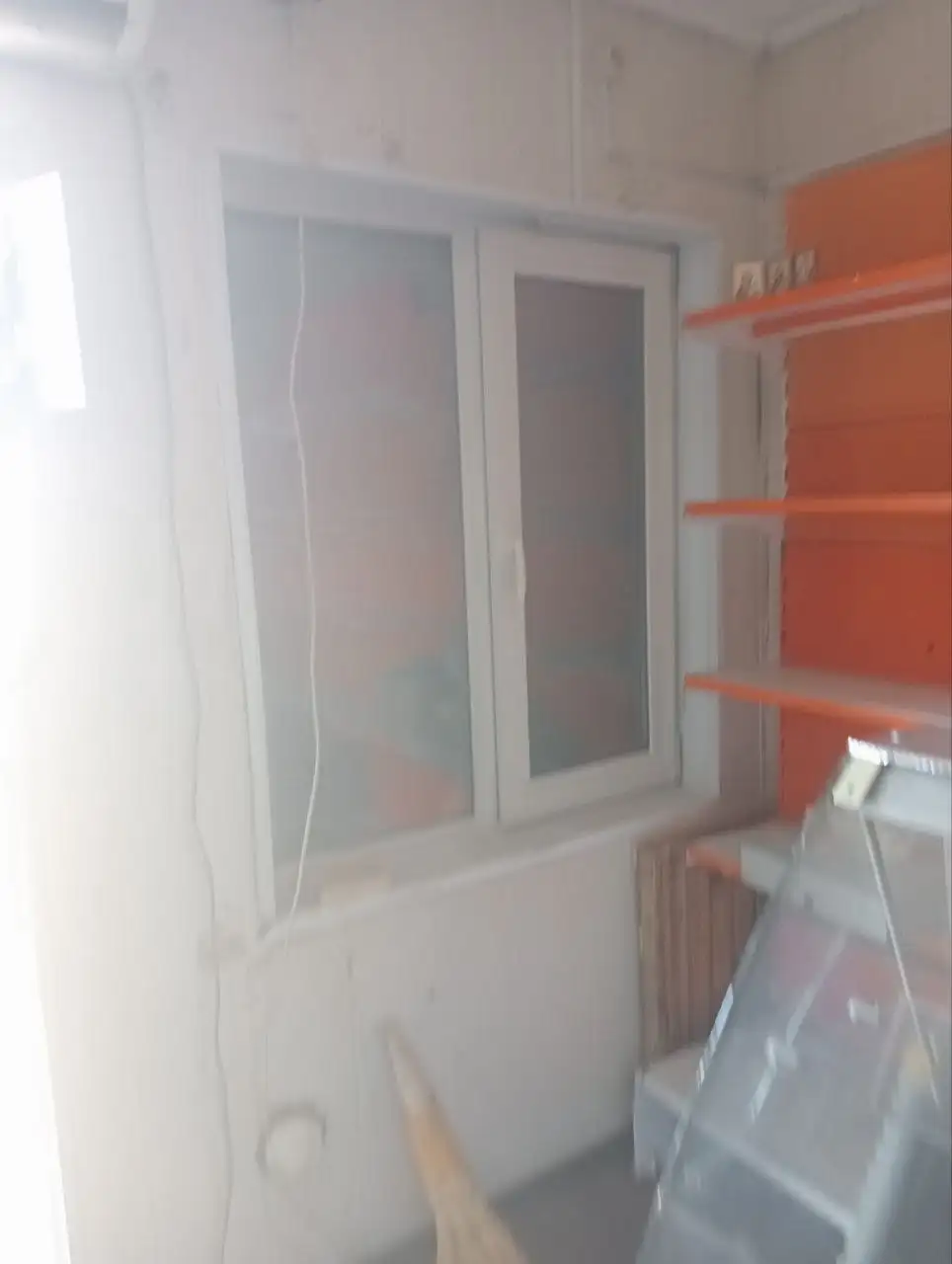 Продам павильон 21-22 кв.м с решетками и утеплением - Коммерческая (Недвижимость) в Улан-Удэ